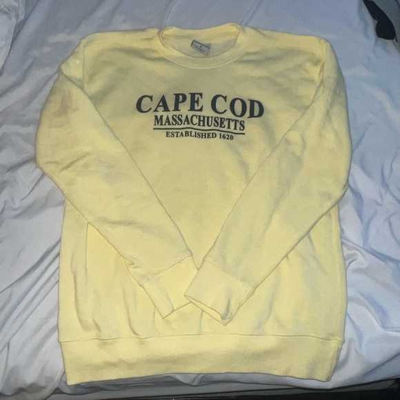 women’s yellow Cape Cod Crewneck - Picture 1 of 5